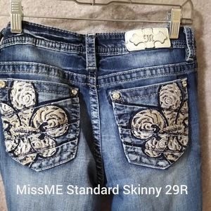 Buckle Miss Me 29R